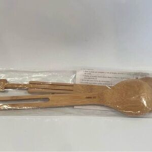 Pampered Chef Bamboo Serving Tongs